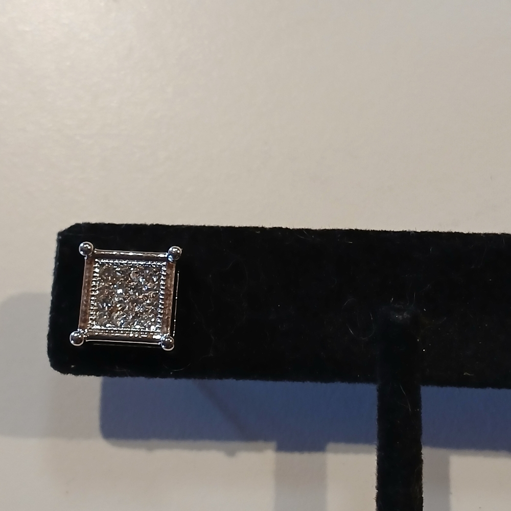 💎  Stainless Steel Square CZ Post Back Studs💎 - Picture 4 of 9